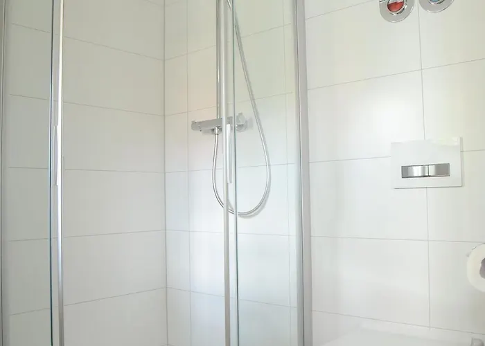 Buschschaenke - Lomnitz